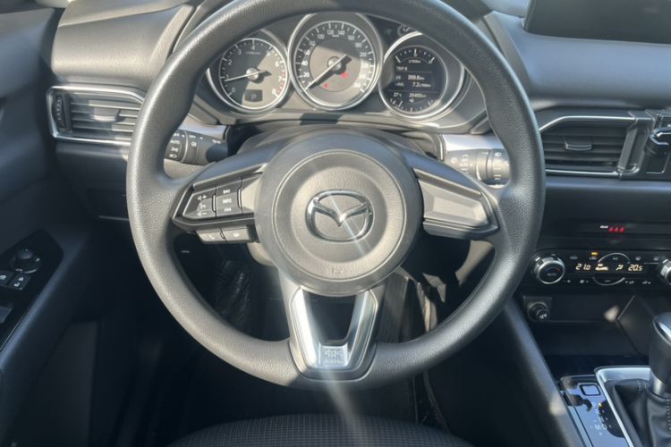 Used Mazda CX-5 2022 2.0L Automatic Two-Wheel Drive Comfort Version Interior 2