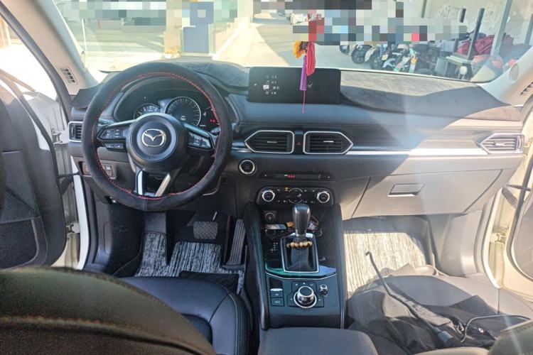 Used Mazda CX-5 2022 2.0L Automatic Two-Wheel Drive Zhiya Version Interior 2