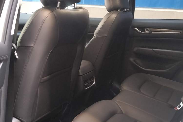 Used Mazda CX-5 2022 2.0L Automatic Two-Wheel Drive Zhiya Version Interior 7