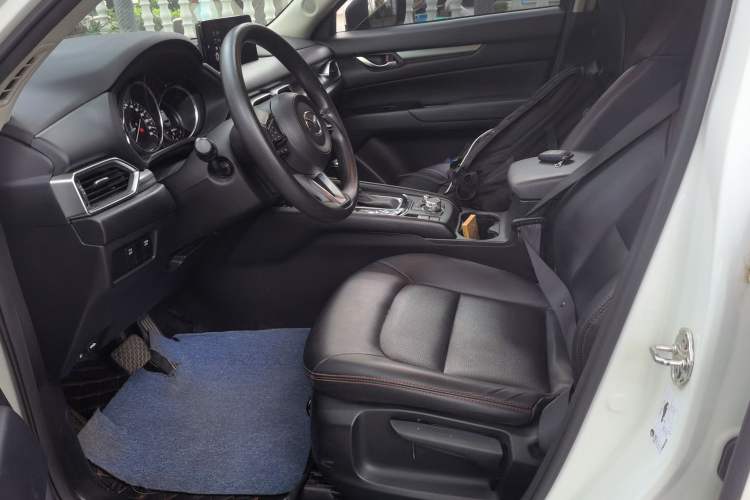 Used Mazda CX-5 2022 2.0L Automatic Two-Wheel Drive Comfort Version Left Front Seat
