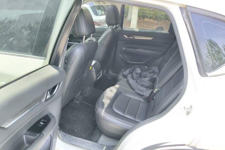 Used Mazda CX-5 2022 2.0L Automatic Two-Wheel Drive Zhiya Version Left Rear Seat