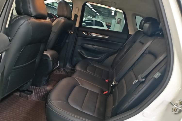 Used Mazda CX-5 2022 2.0L Automatic Two-Wheel Drive Zhiya Version Left Rear Seat