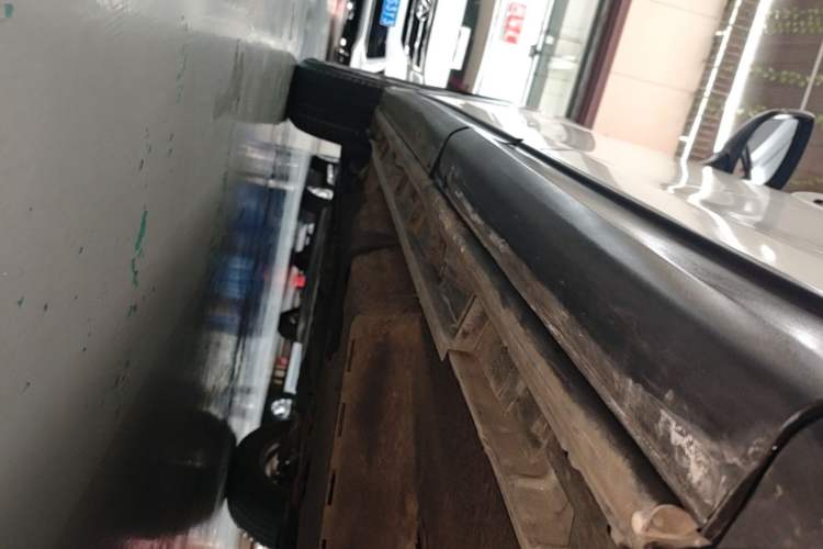 Used Mazda CX-5 2022 2.0L Automatic Two-Wheel Drive Smart Edition Left Side Sill