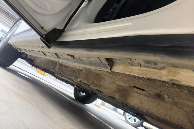 Used Mazda CX-5 2022 2.0L Automatic Two-Wheel Drive Smart Edition Left Side Sill