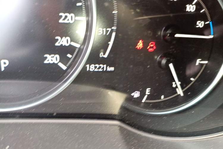 Used Mazda CX-5 2022 2.0L Automatic Two-Wheel Drive Smart Edition Odometer Close Up