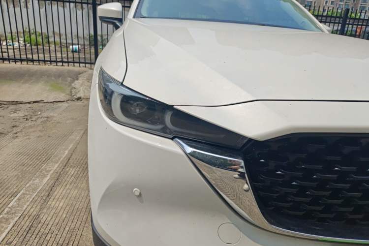 Used Mazda CX-5 2022 2.0L Automatic Two-Wheel Drive Zhiya Version Right Front Headlight