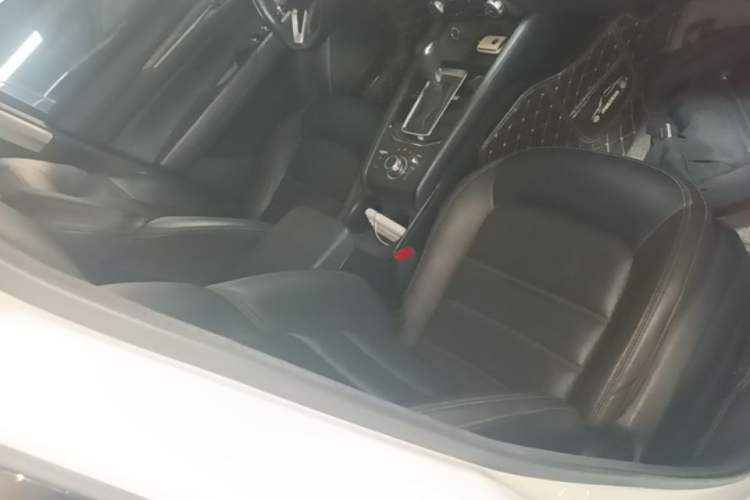 Used Mazda CX-5 2022 2.0L Automatic Two-Wheel Drive Zhiya Version Right Front Seat