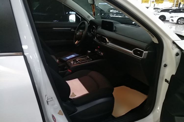 Used Mazda CX-5 2022 2.0L Automatic Two-Wheel Drive Comfort Version Right Front Seat