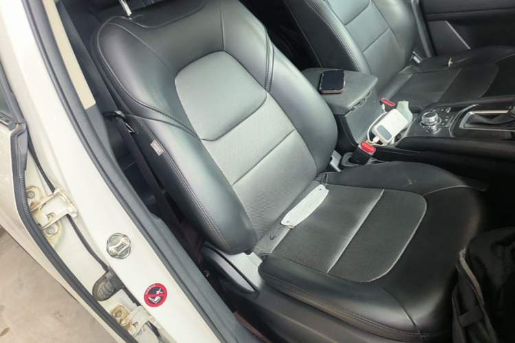 Used Mazda CX-5 2022 2.0L Automatic Two-Wheel Drive Smart Edition Right Front Seat