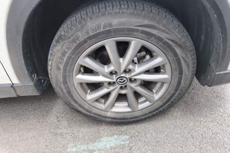 Used Mazda CX-5 2022 2.0L Automatic Two-Wheel Drive Zhiya Version Right Front Wheel Hub