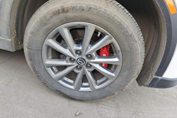 Used Mazda CX-5 2022 2.0L Automatic Two-Wheel Drive Smart Edition Right Front Wheel Hub