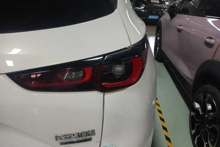 Used Mazda CX-5 2022 2.0L Automatic Two-Wheel Drive Zhiya Version Right Rear Taillight