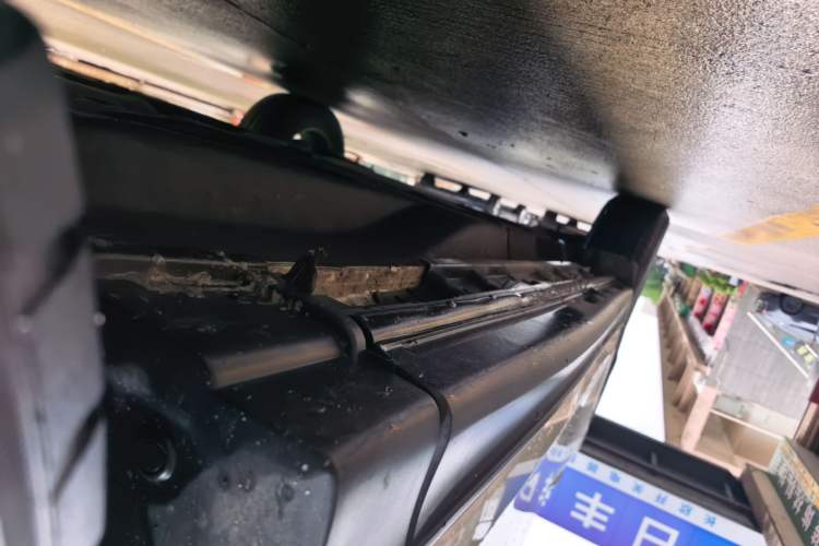Used Mazda CX-5 2022 2.0L Automatic Two-Wheel Drive Comfort Version Right Side Sill
