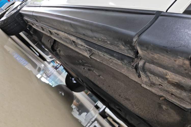 Used Mazda CX-5 2022 2.0L Automatic Two-Wheel Drive Zhiya Version Right Side Sill
