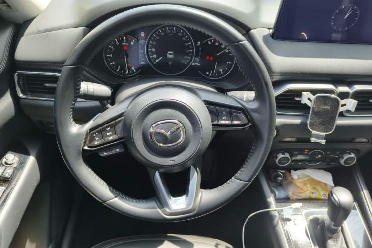 Used Mazda CX-5 2022 2.0L Automatic Two-Wheel Drive Zhiya Version Steering Wheel