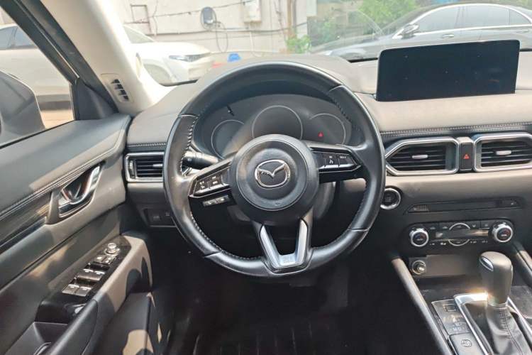 Used Mazda CX-5 2022 2.0L Automatic Two-Wheel Drive Zhiya Version Steering Wheel