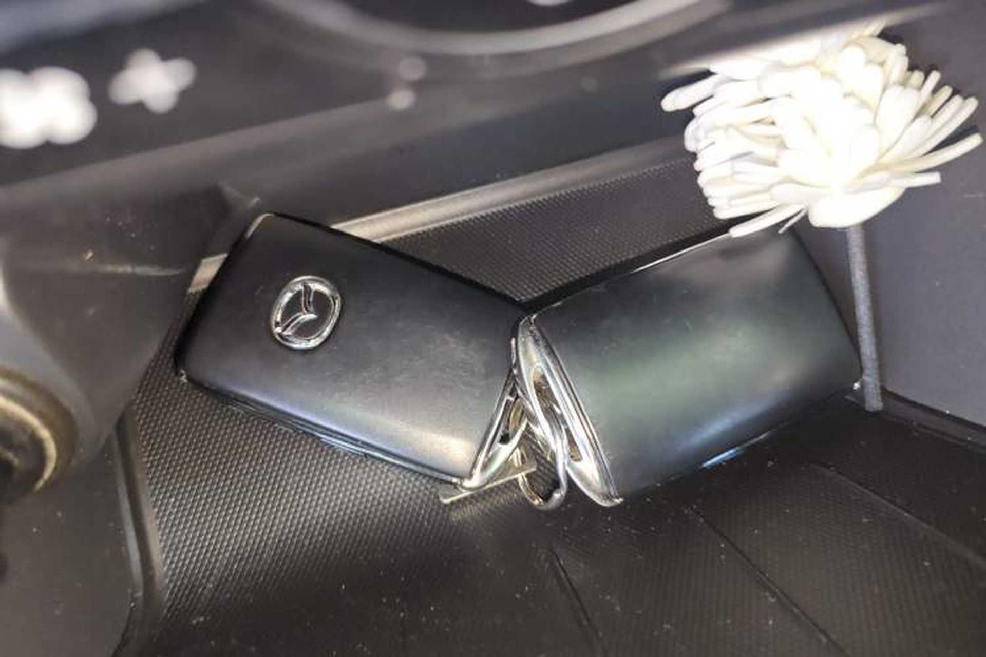 Used Mazda CX-5 2022 2.5L Automatic Two-Wheel Drive ZhiZun Version Vehicle Key