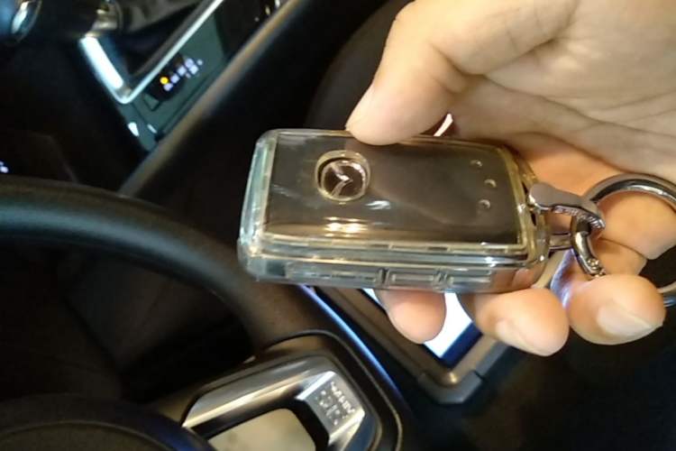Used Mazda CX-5 2022 2.0L Automatic Two-Wheel Drive Comfort Version Vehicle Key