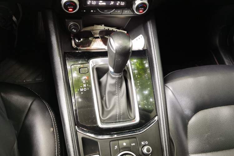 Used Mazda CX-5 2022 2.0L Automatic Two-Wheel Drive Comfort Version Gear Lever