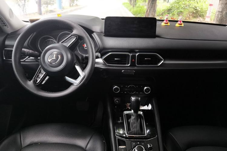 Used Mazda CX-5 2022 2.0L Automatic Two-Wheel Drive Comfort Version Interior 2