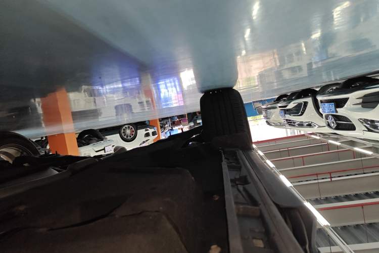 Used Mazda CX-5 2022 2.5L Automatic 4x4 Prestige Edition Right Side Sill