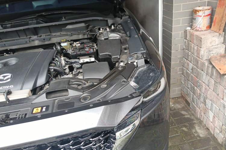 Used Mazda CX-5 2024 2.0L Automatic Two-Wheel Drive Comfort Version Engine Bay Left