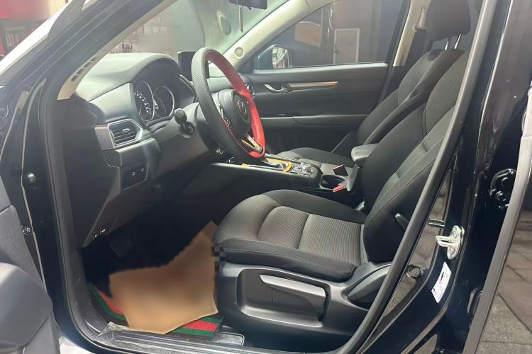 Used Mazda CX-5 2024 2.0L Automatic Two-Wheel Drive Comfort Version Interior 3