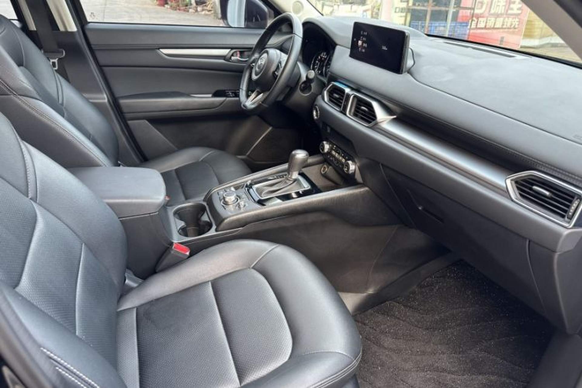 Used Mazda CX-5 2024 2.0L Automatic Two-Wheel Drive ZhiShang Version Interior 6