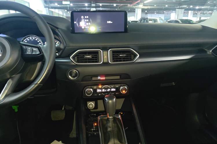 Used Mazda CX-5 2024 2.0L Automatic Two-Wheel Drive ZhiShang Version Audio And AC Panel