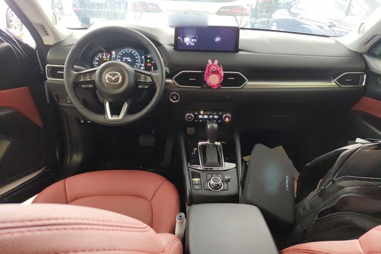 Used Mazda CX-5 2024 2.0L Automatic Two-Wheel Drive ZhiShang Pro Center Console
