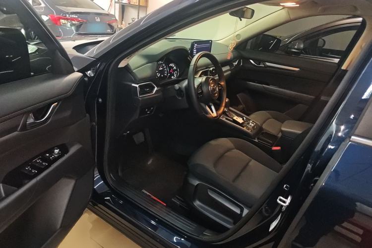 Used Mazda CX-5 2024 2.0L Automatic Two-Wheel Drive ZhiShang Version Driver Seat