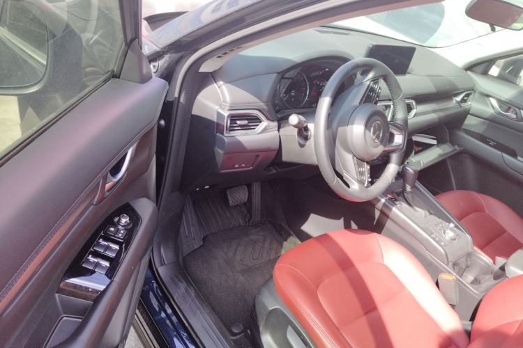 Used Mazda CX-5 2024 2.0L Automatic Two-Wheel Drive ZhiShang Pro Driver Seat