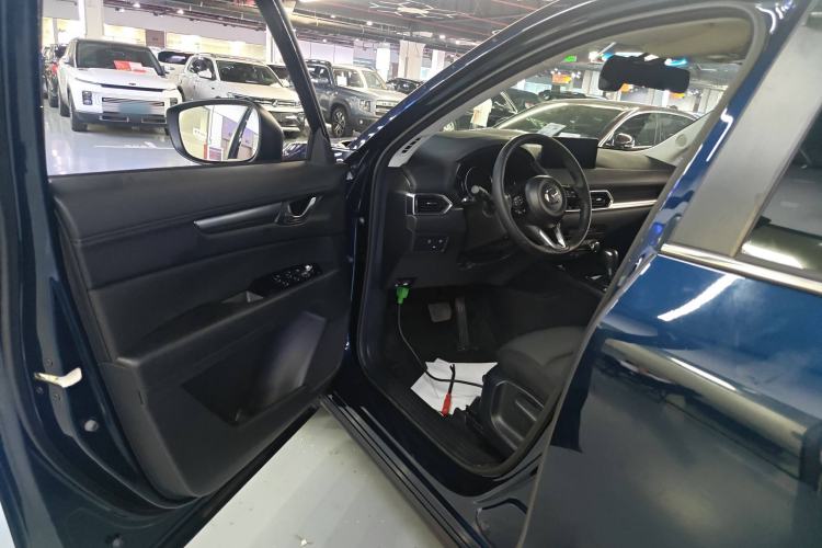 Used Mazda CX-5 2024 2.0L Automatic Two-Wheel Drive ZhiShang Version Driver Seat
