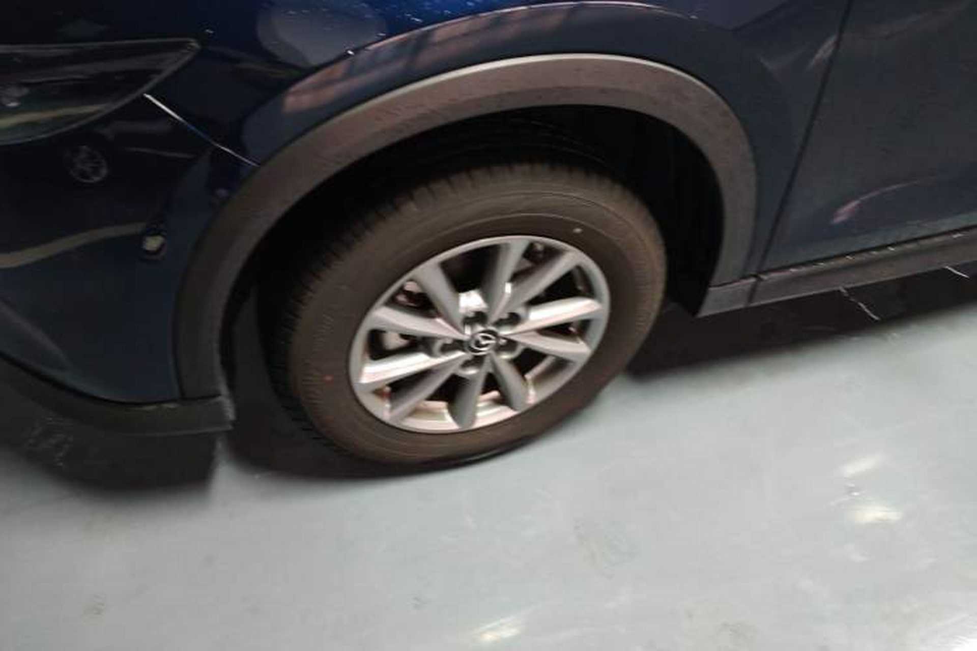 Used Mazda CX-5 2024 2.0L Automatic Two-Wheel Drive Comfort Version Left Front Wheel Hub