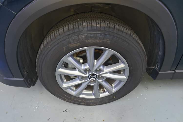Used Mazda CX-5 2024 2.0L Automatic Two-Wheel Drive ZhiShang Version Left Front Wheel Hub