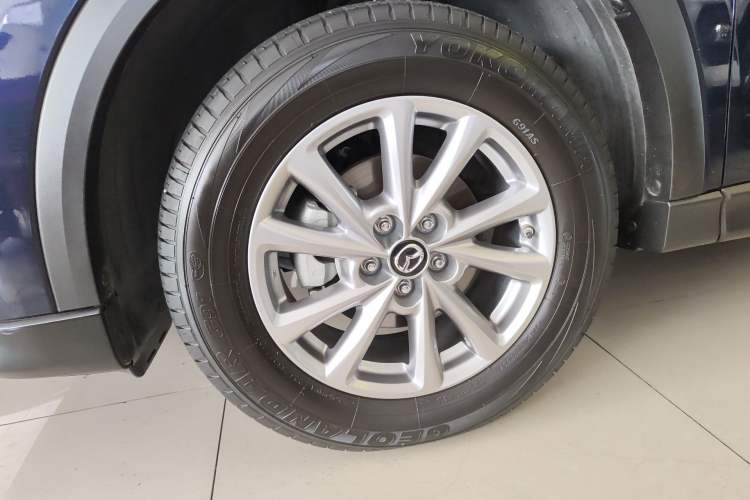 Used Mazda CX-5 2024 2.0L Automatic Two-Wheel Drive ZhiShang Pro Left Front Wheel Hub