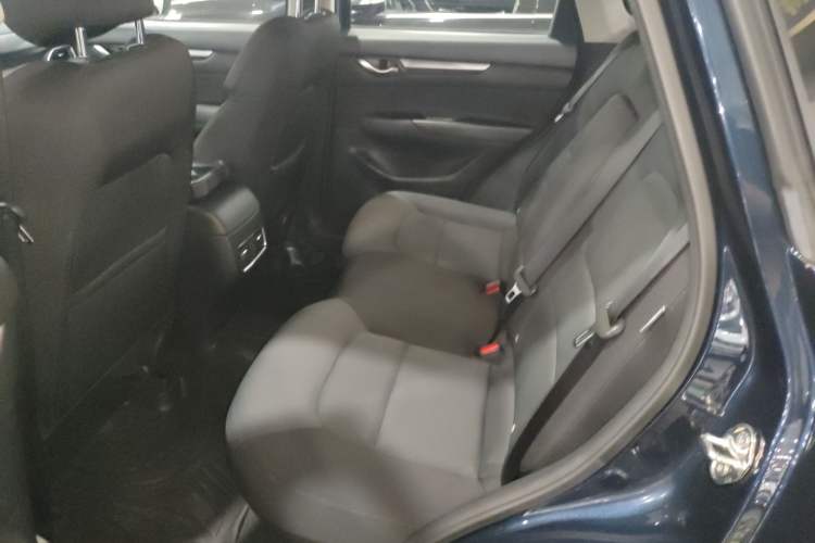Used Mazda CX-5 2024 2.0L Automatic Two-Wheel Drive Comfort Version Left Rear Seat
