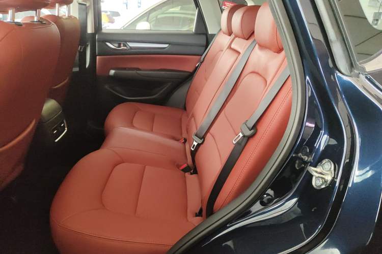 Used Mazda CX-5 2024 2.0L Automatic Two-Wheel Drive ZhiShang Pro Left Rear Seat