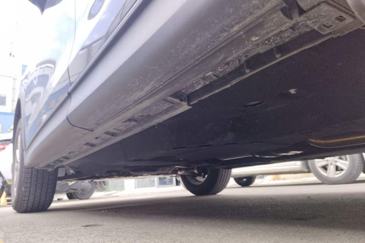 Used Mazda CX-5 2024 2.0L Automatic Two-Wheel Drive ZhiShang Pro Left Side Sill