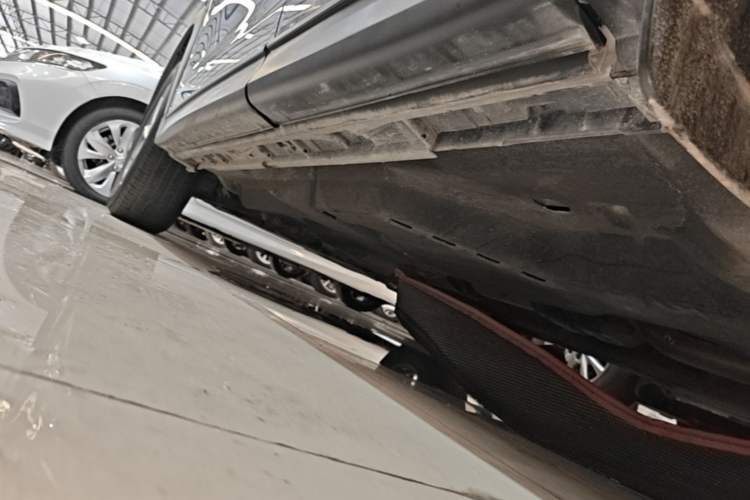 Used Mazda CX-5 2024 2.0L Automatic Two-Wheel Drive Comfort Version Left Side Sill