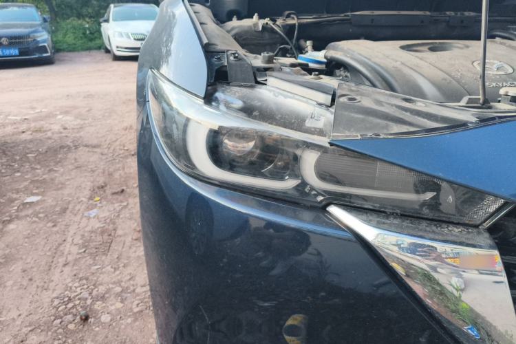 Used Mazda CX-5 2024 2.0L Automatic Two-Wheel Drive Comfort Version Right Front Headlight