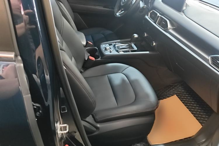 Used Mazda CX-5 2024 2.0L Automatic Two-Wheel Drive Comfort Version Right Front Seat
