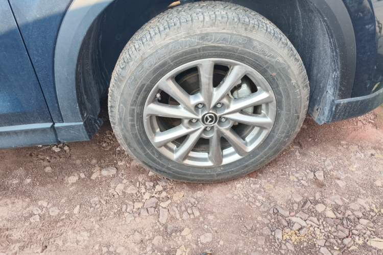 Used Mazda CX-5 2024 2.0L Automatic Two-Wheel Drive Comfort Version Right Front Wheel Hub
