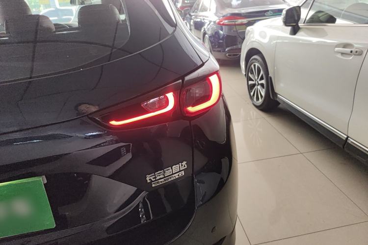 Used Mazda CX-5 2024 2.0L Automatic Two-Wheel Drive ZhiShang Pro Right Rear Taillight