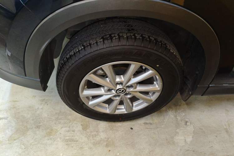 Used Mazda CX-5 2024 2.0L Automatic Two-Wheel Drive Comfort Version Right Rear Wheel Hub
