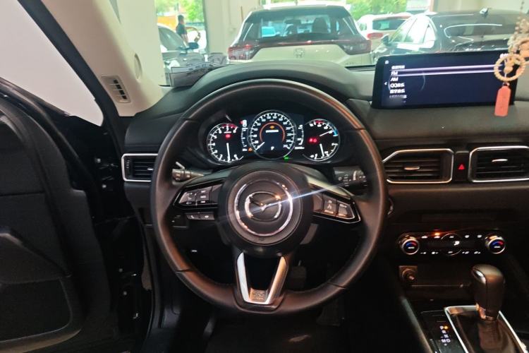 Used Mazda CX-5 2024 2.0L Automatic Two-Wheel Drive ZhiShang Version Steering Wheel