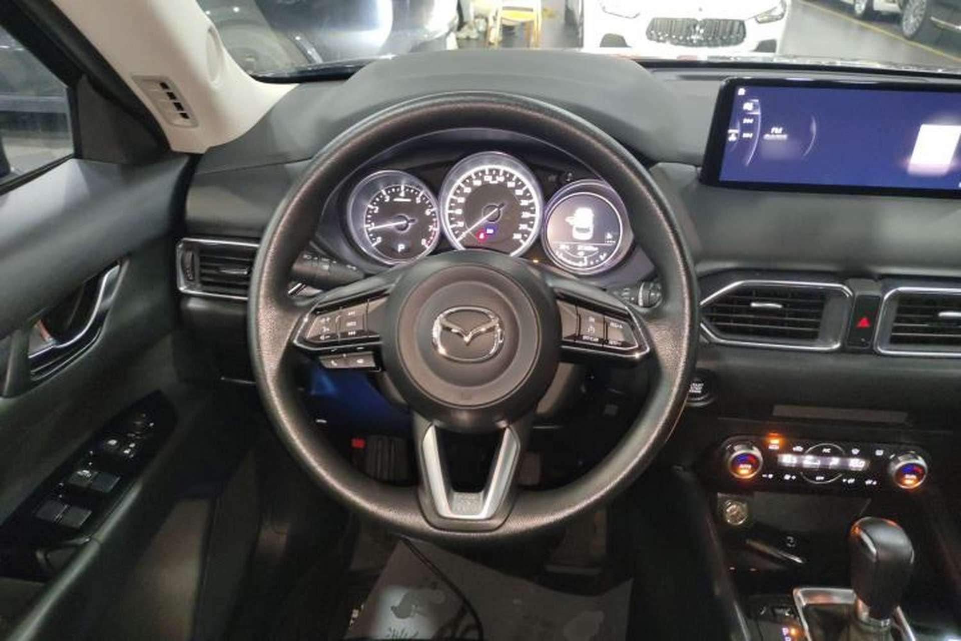 Used Mazda CX-5 2024 2.0L Automatic Two-Wheel Drive Comfort Version Steering Wheel