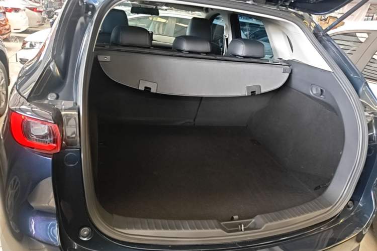 Used Mazda CX-5 2024 2.0L Automatic Two-Wheel Drive Comfort Version Trunk