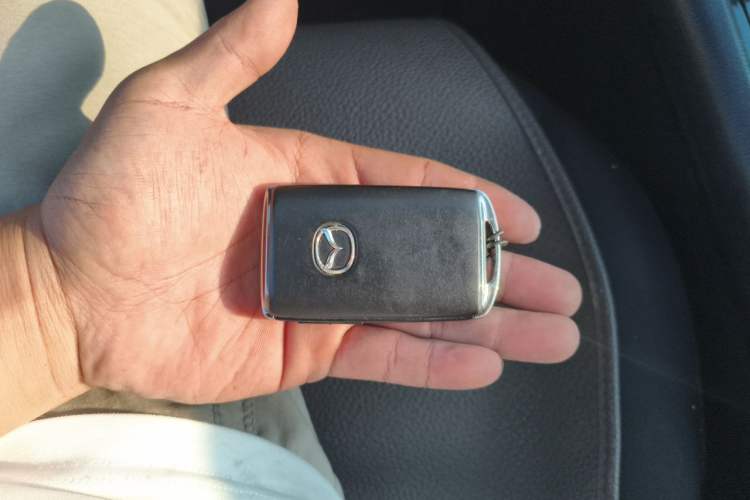 Used Mazda CX-5 2024 2.0L Automatic Two-Wheel Drive Comfort Version Vehicle Key