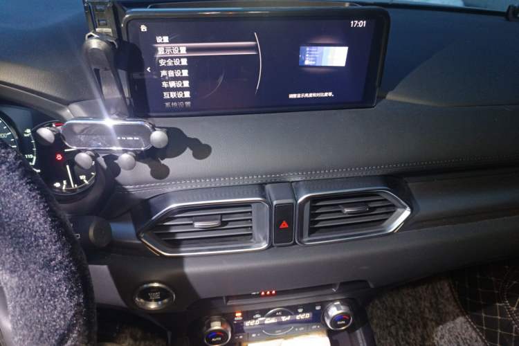 Used Mazda CX-5 2024 2.0L Automatic Two-Wheel Drive ZhiShang Version Audio And AC Panel